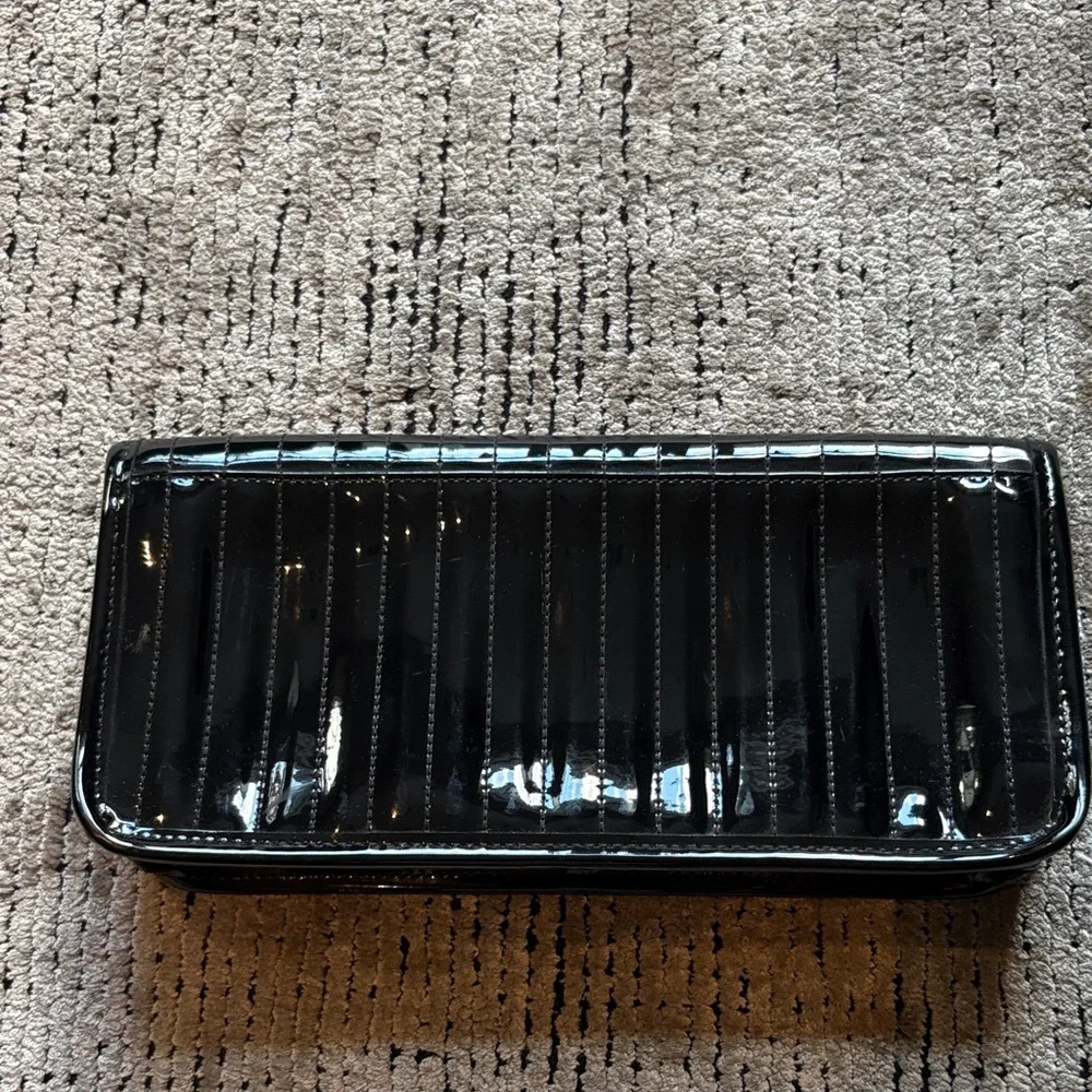 Ted Baker Glossy Black Clutch - Picture 3 of 6